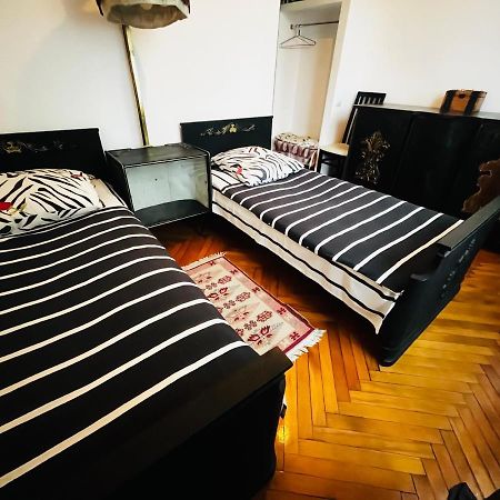 Guest House Kipiani Tbilisi Esterno foto