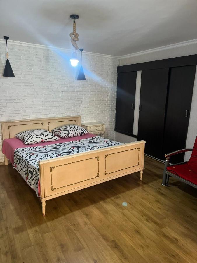 Guest House Kipiani Tbilisi Esterno foto